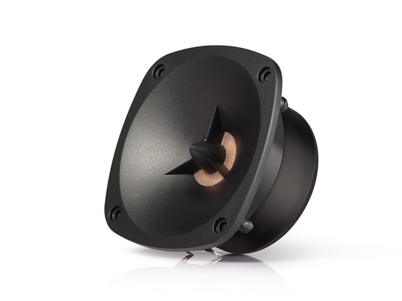 the planar tweeter, developed in collaboration with Fostex